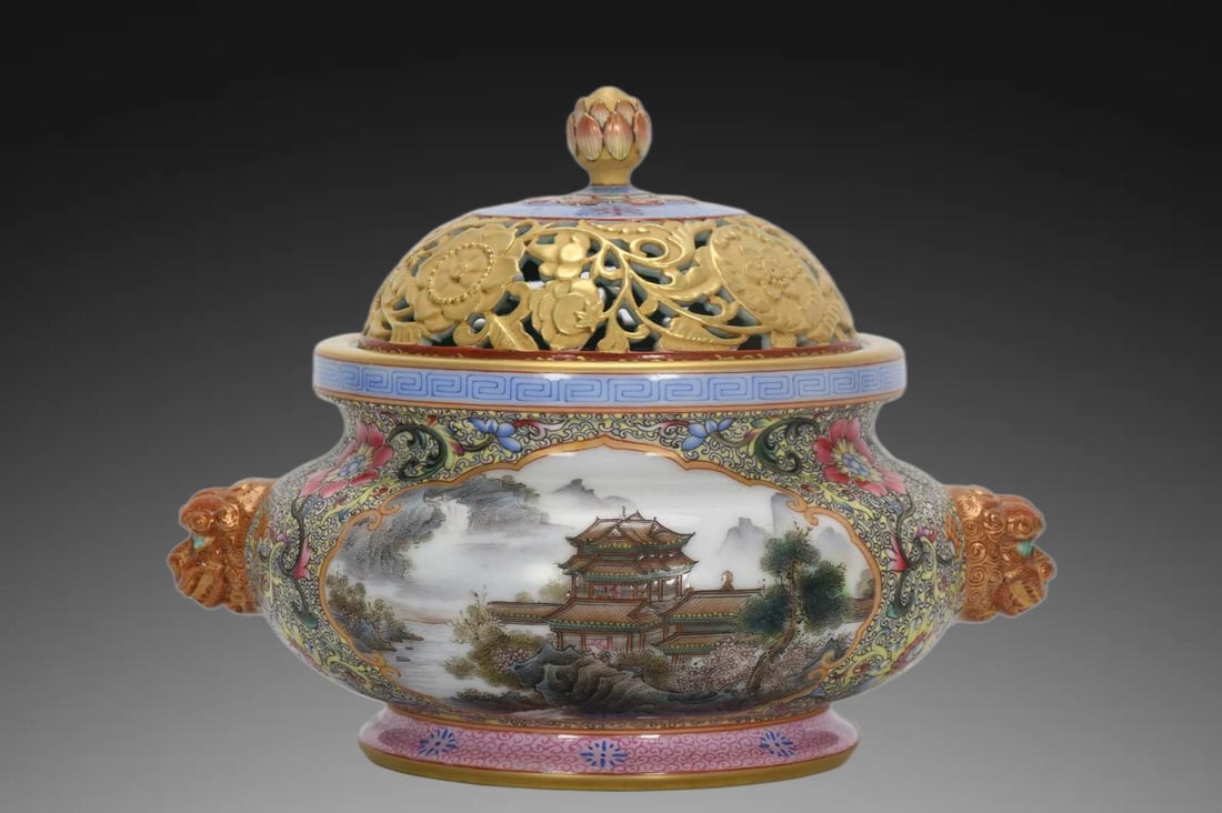 A Exquisite Enamel Landscape Pattern Beast-Ears Censer: A Exquisite Enamel Landscape Pattern Beast-Ears Censer,Qing Dynasty, China,Qianlong Four-character Mark,Size:5.3inx4.3inx6.7inx3.8in