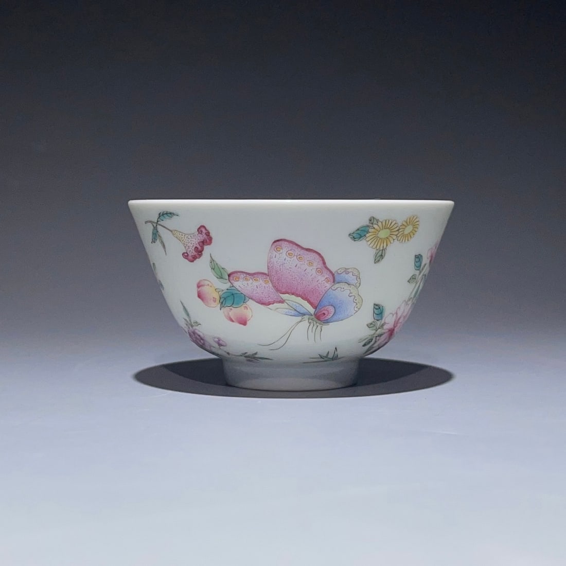 A Exquisite Famille-Rose Flower and Butterfly Pattern Cup (1 of 9)