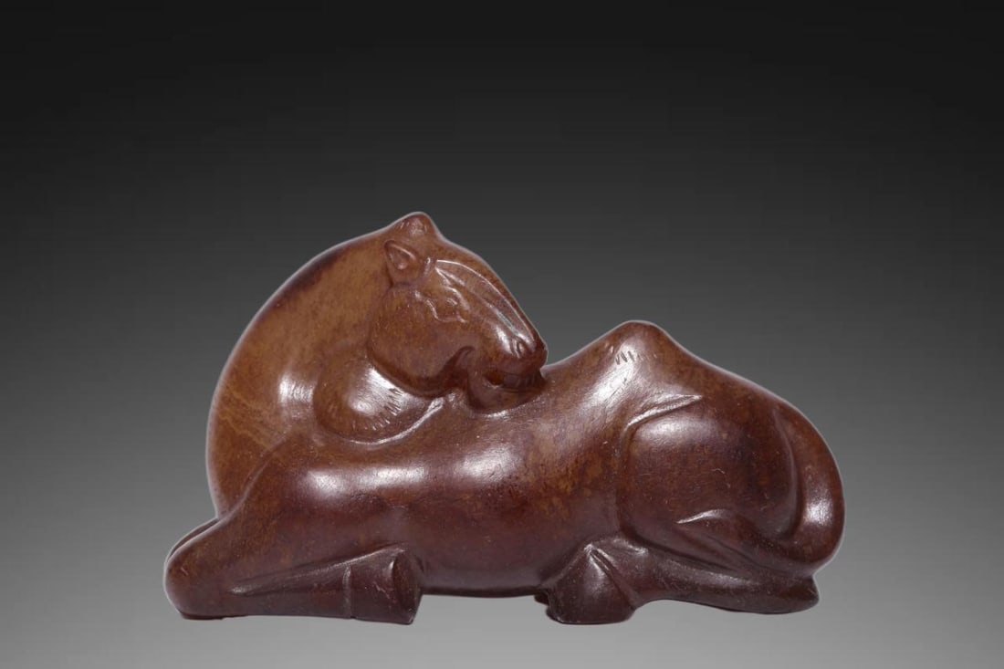 A Exquisite Hotan Jade Camel Ornament (1 of 7)