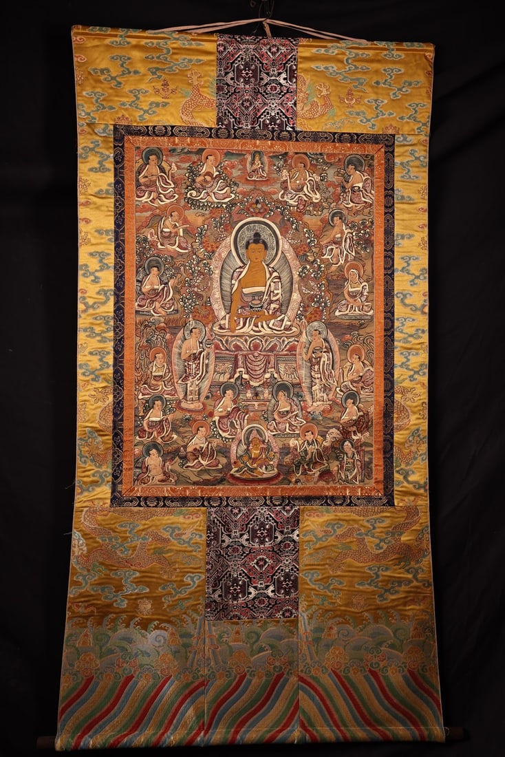 A Exquisite Statue of Sakyamuni Buddha statue Thangka: A Exquisite Statue of Sakyamuni Buddha statue Thangka,Ming Dynasty, China,Size:59.1inx31.5in(Whole),35inx23.6in(Leather Core) 释迦牟尼佛佛像唐卡,&