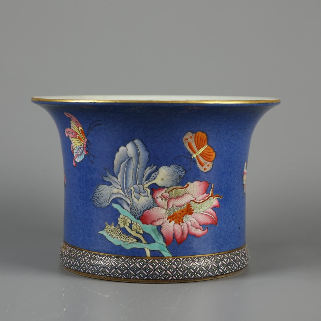 A Exquisite Blue Ground Flower Pattern Basin - 6