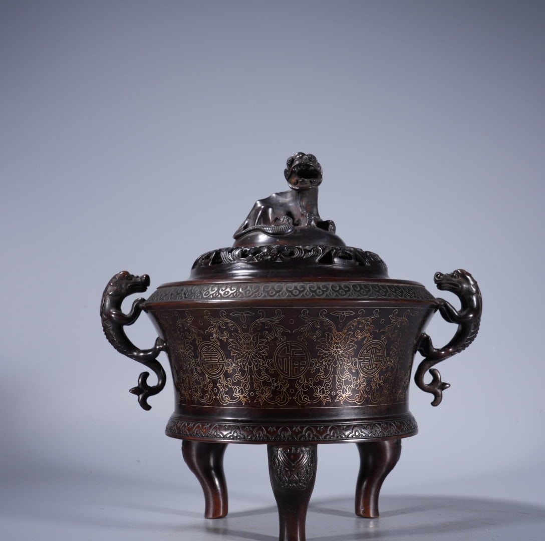 A Exquisite Silver-Inlaid Bronze Dragon-Ears Tripod Censer