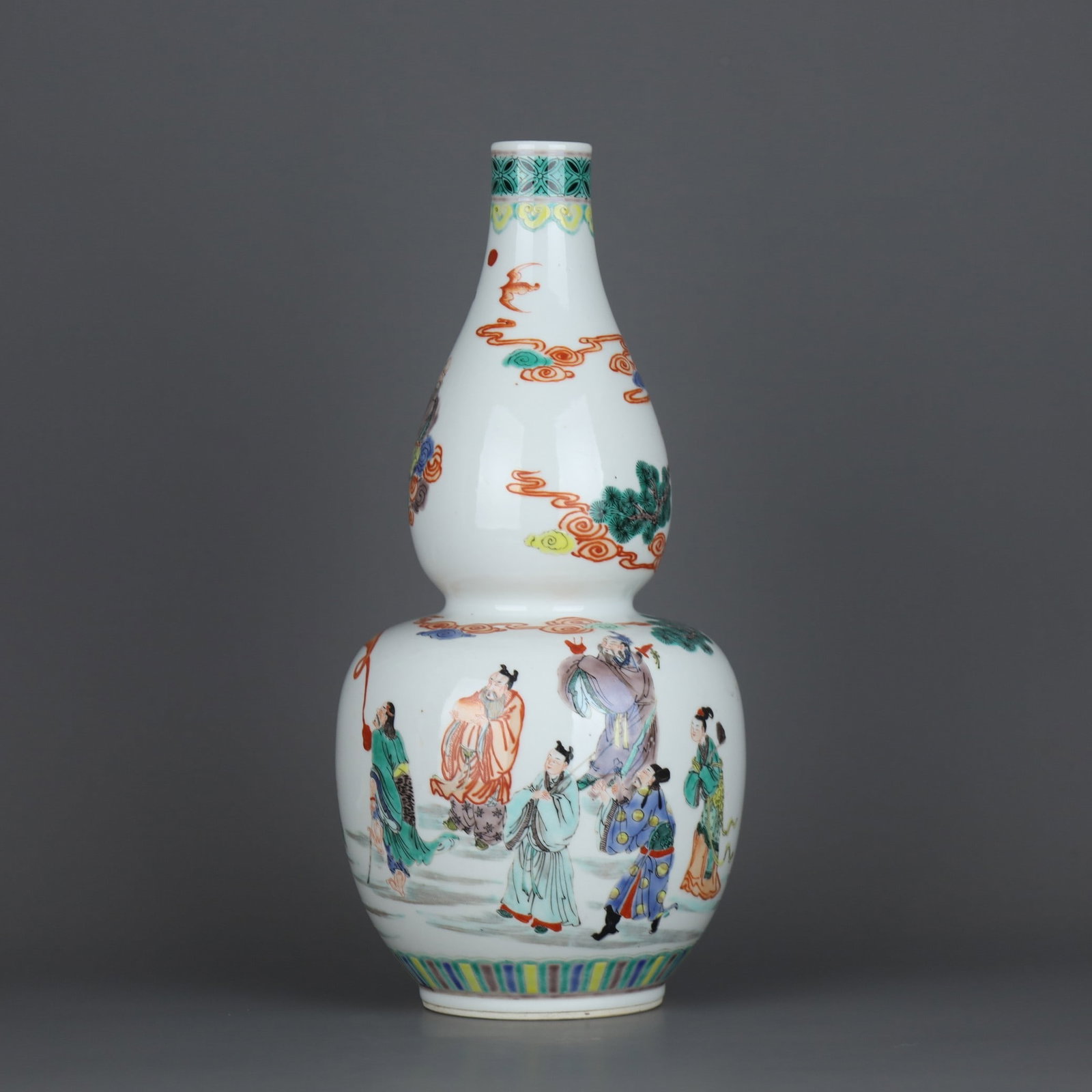 A Exquisite Wucai Character and Story Pattern Gourd Vase: A Exquisite Wucai Character and Story Pattern Gourd Vase,Qing Dynasty, China,Kangxi Six-character Mark,Size:14.1inx6.7in 五彩人物故事纹葫芦瓶