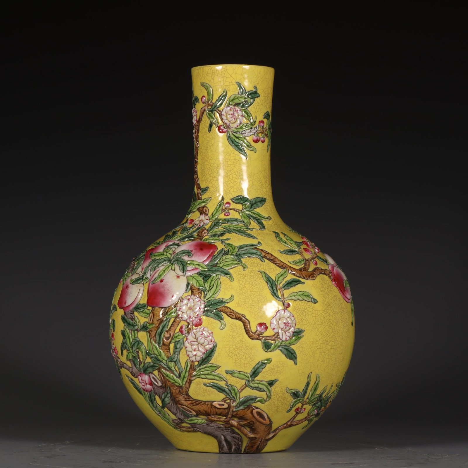 A Exquisite Yellow Ground Peach Pattern Vase: A Exquisite Yellow Ground Peach Pattern Vase,Qing Dynasty, China,Qianlong Six-character Mark,Size:10.6inx2.3inx2.8in 黄地桃子纹瓶,中国清代,&