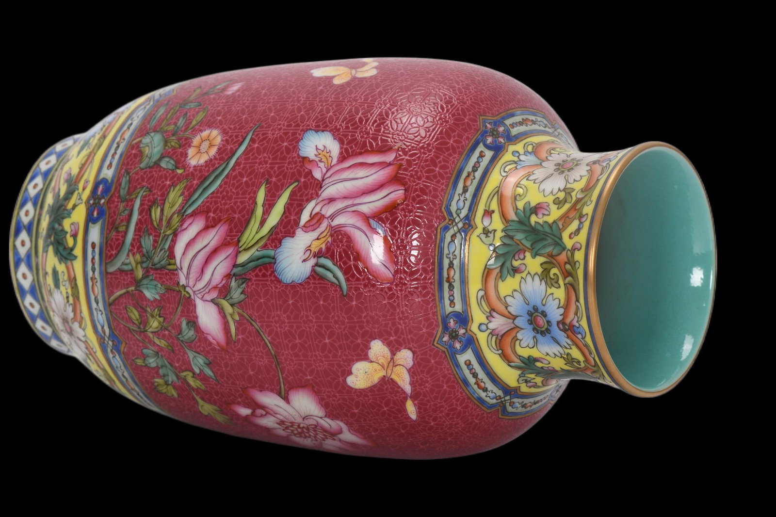 A Exquisite Enamel Ruby Red-Glazed Flower Pattern Vase - 7