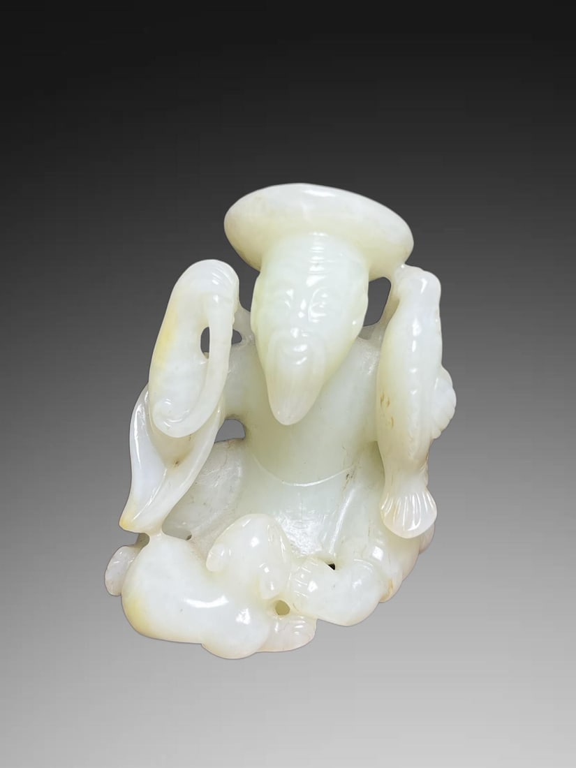 A Exquisite Hotan Jade Figures Handheld Carving: A Exquisite Hotan Jade Figures Handheld Carving,Qing Dynasty, China,Size:2.4inx1.5inx1.9in,Weight:102g 和田玉人手把件,中国清代