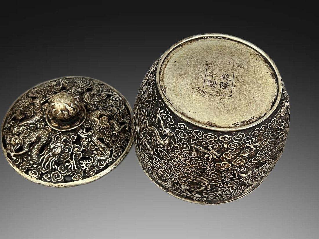 A Exquisite Silver Gilded Copper Dragon Pattern Box - 3