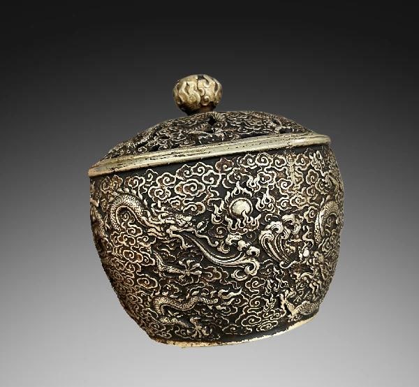 A Exquisite Silver Gilded Copper Dragon Pattern Box - 4