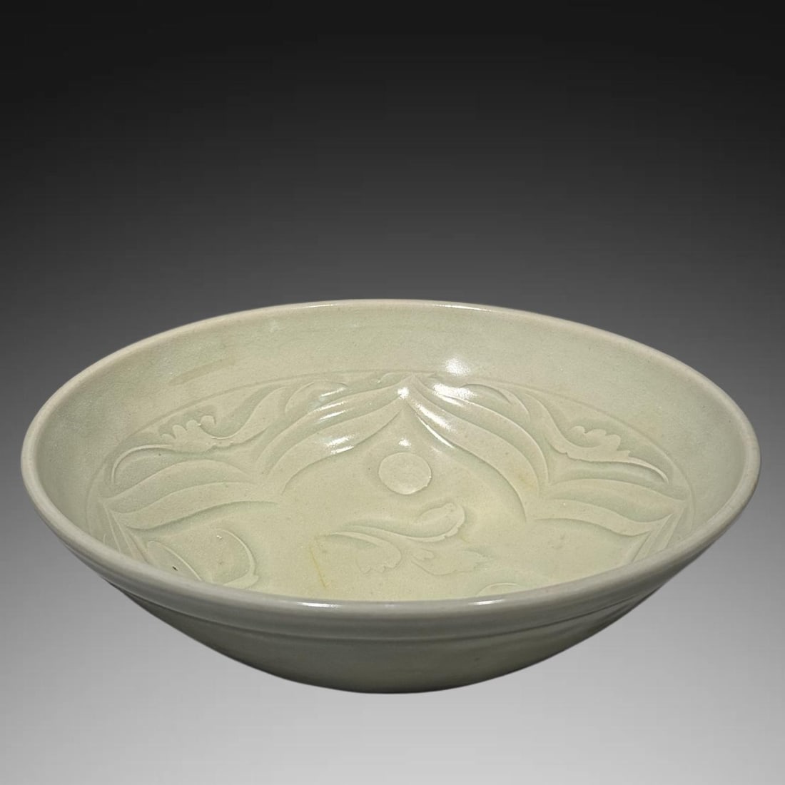 A Exquisite Yaozhou Kiln Moon White Glazed Auspicious Beast Pattern Bowl: A Exquisite Yaozhou Kiln Moon White Glazed Auspicious Beast Pattern Bowl,Song Dynasty, China,Size:1.6inx7.2inx2.6in 耀州窑月白釉瑞兽纹碗,