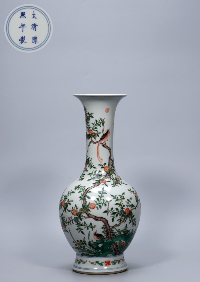 A Exquisite Famille-Rose Flower and Bird Pattern Vase: A Exquisite Famille-Rose Flower and Bird Pattern Vase,Qing Dynasty, China,Kangxi Six-character Mark,Size:13.2inx6.3inx4.1in ,Weight:1541g
