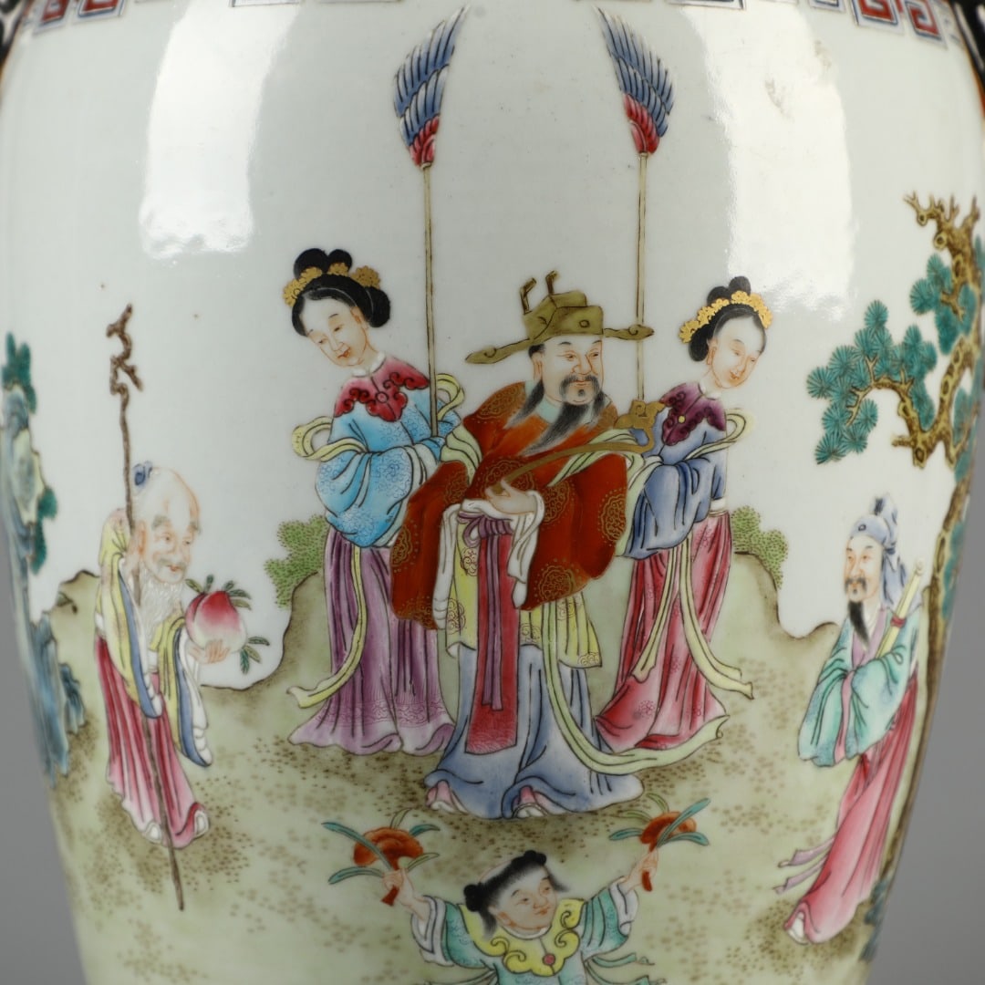 A Exquisite Famille-Rose Figures Pattern Bat-Ears Vase - 4