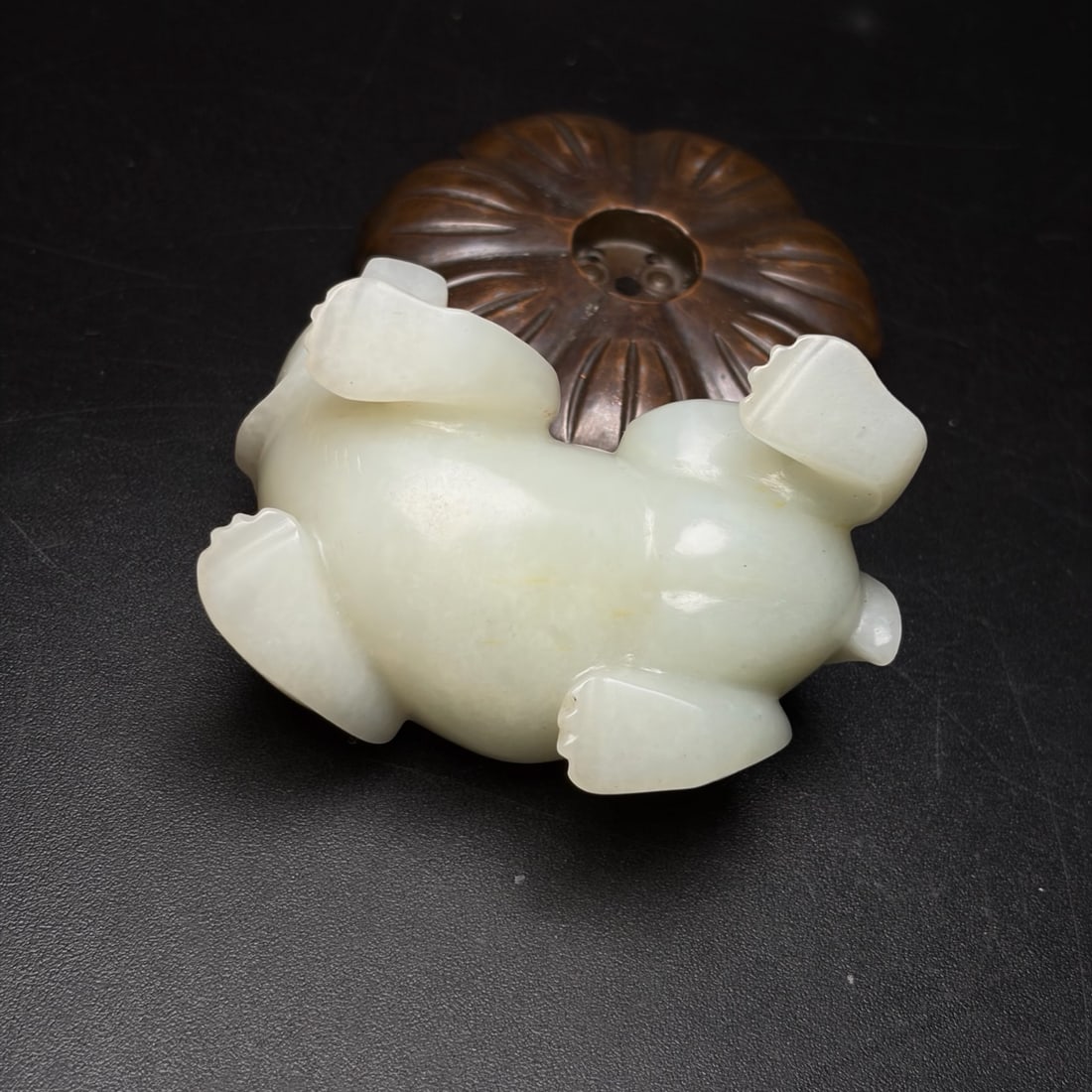 A Exquisite Hotan Jade Bear - 6