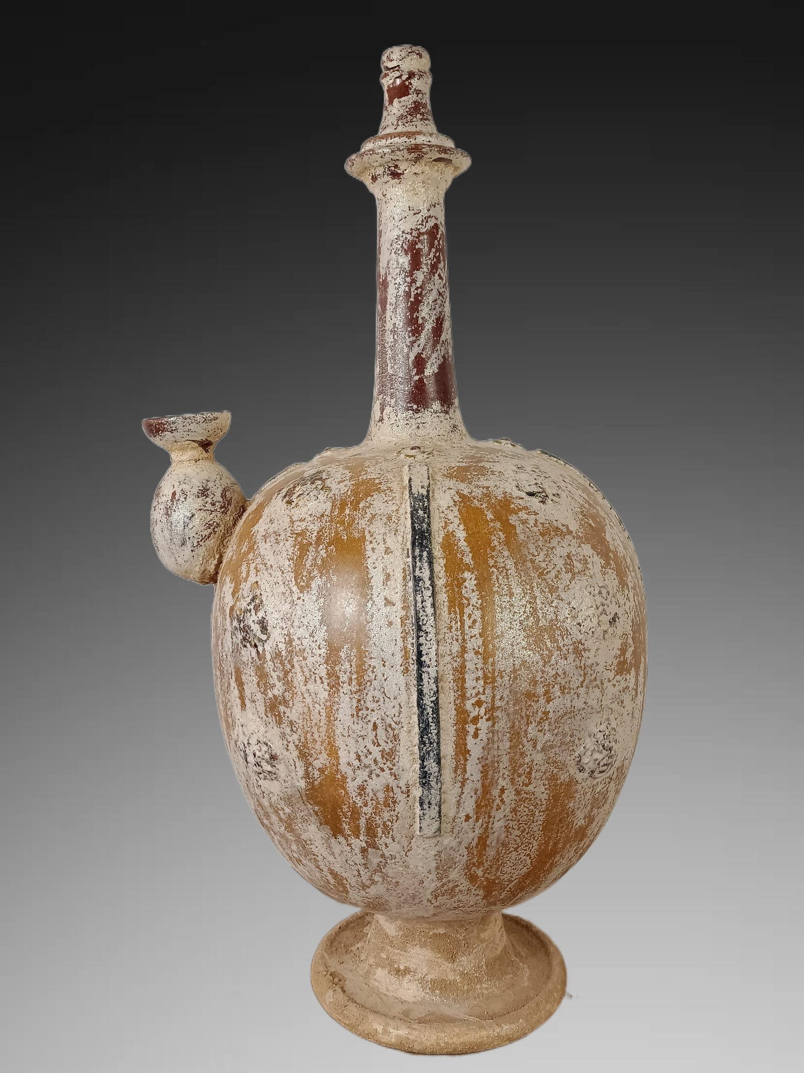 A Exquisite Tang Tri-Color Glazed Pottery Vase (1 of 9)