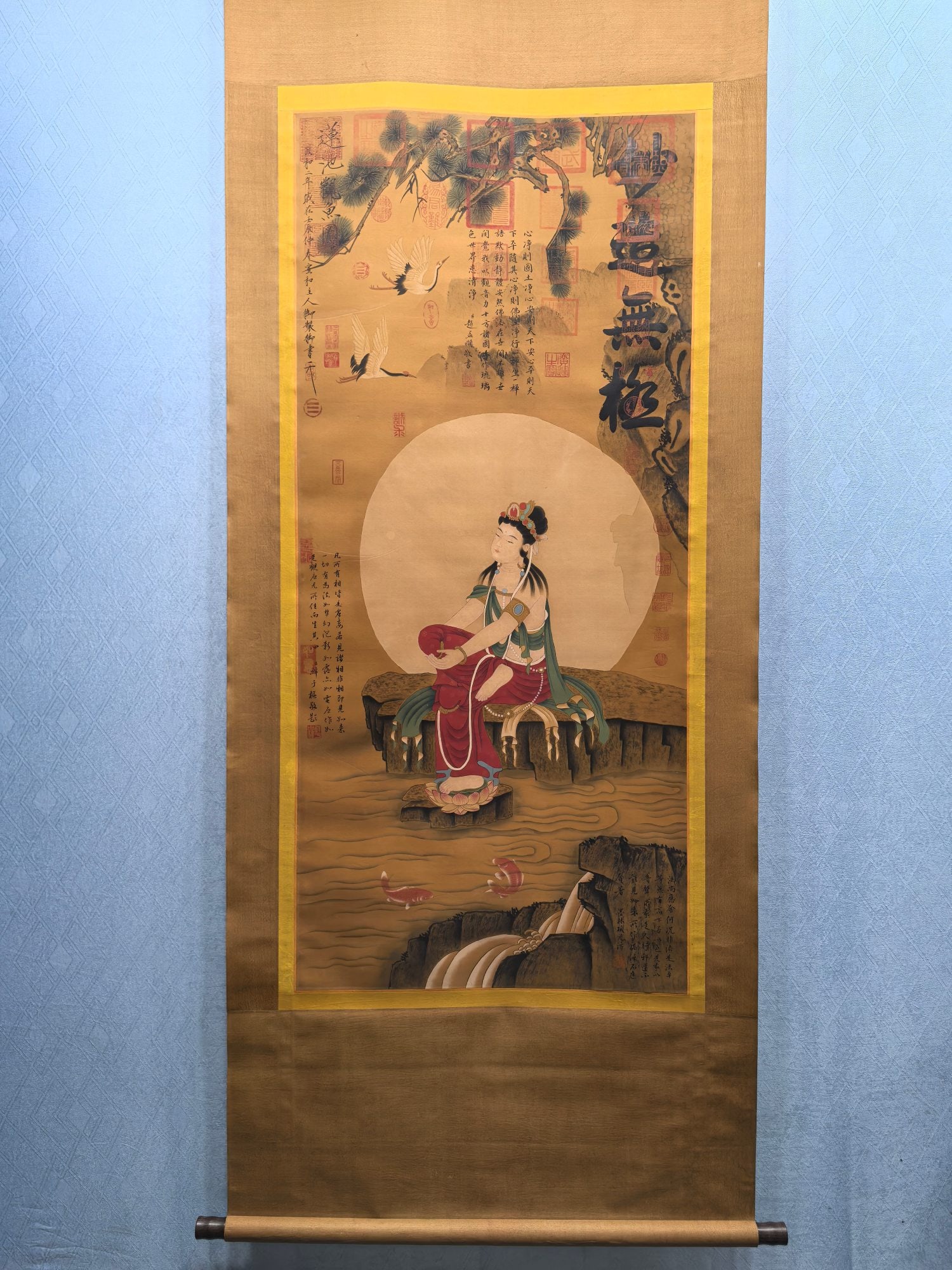 A Chinese Vertical Scroll Ink Painting of Figures on Silk: A Chinese Vertical Scroll Ink Painting of Figures on Silk,Song Dynasty, China,Emperor Huizong of Song,without frame size:25.6inx56.9in