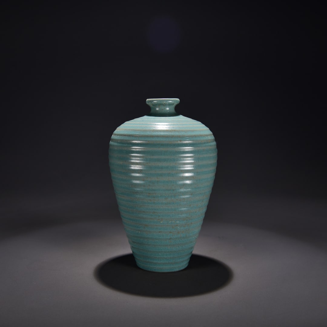 A Exquisite Ru Ware Sky Blue Glazed string pattern Vase - 2