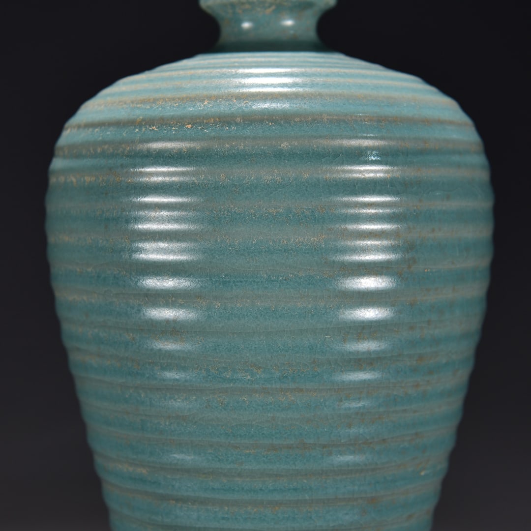 A Exquisite Ru Ware Sky Blue Glazed string pattern Vase - 7