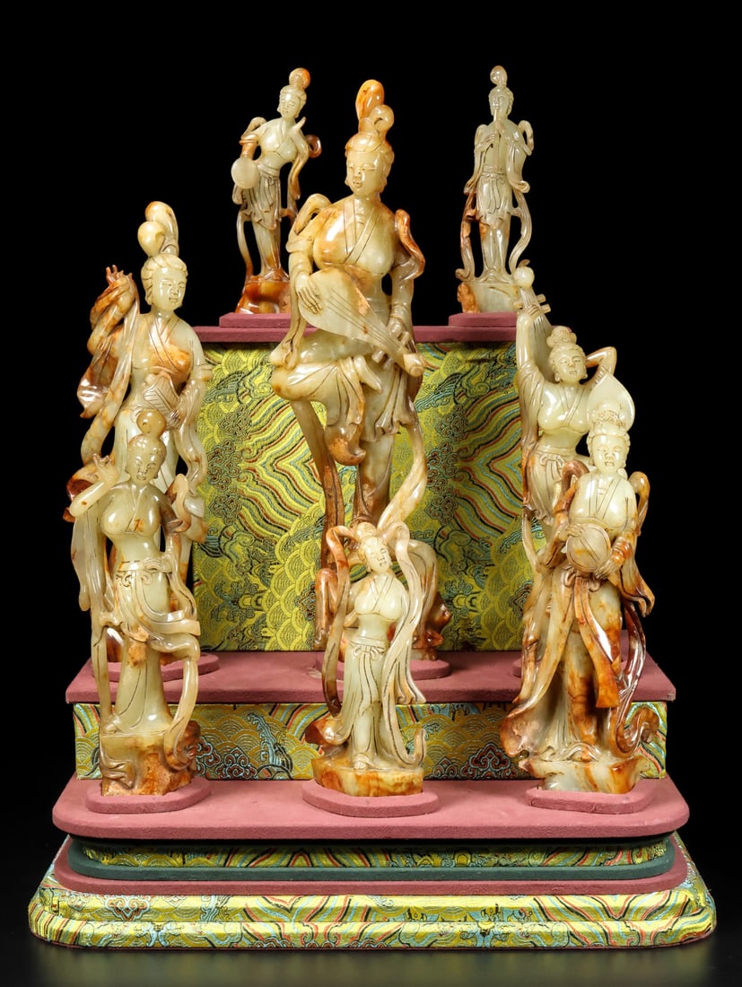 A Set of Exquisite Hotan Jade Figures Ornament: A Set of Exquisite Hotan Jade Figures Ornament,Tang Dynasty, China,Size:4.3inx2inx14.8in(Large),4.3inx2inx11.8in(Medium),3.1inx1.8inx6.5in(Small),15.7inx13inx20.5in(With Base) ,Weight:6200g(Without Ba