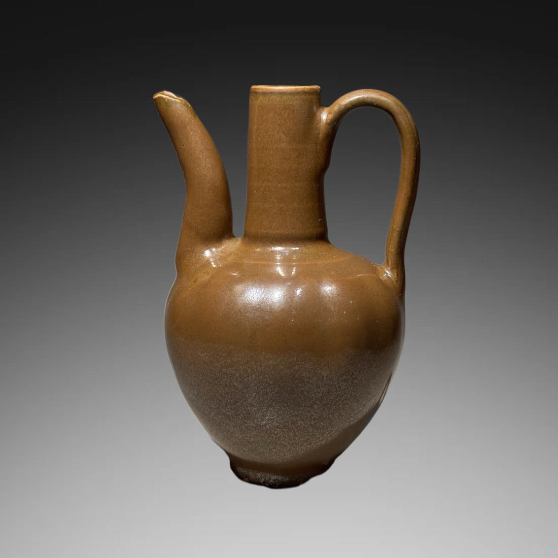 A Exquisite Yaozhou Kiln Persimmon Red Glazed Teapot: A Exquisite Yaozhou Kiln Persimmon Red Glazed Teapot,Song Dynasty, China,Size:5.5inx3.9in 耀州窑柿红釉壶,中国宋代