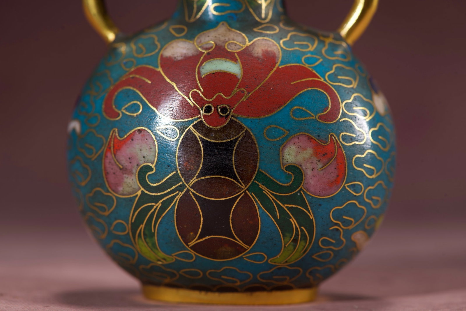 A Exquisite Cloisonne Bat Pattern Snuff Bottle - 3