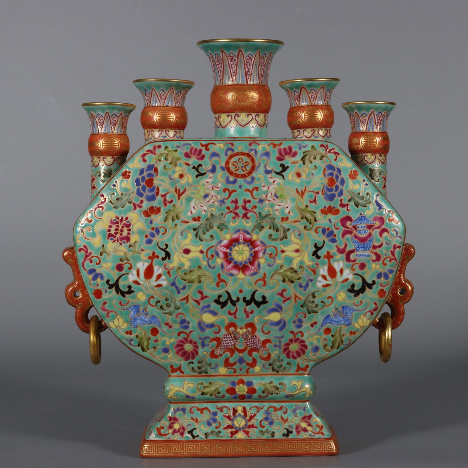A Exquisite Enamel Painted Gold Lotus Pattern Vase: A Exquisite Enamel Painted Gold Lotus Pattern Vase,Qing Dynasty, China,Qianlong Four-character Mark,Size:12inx2.6inx5.8in 珐琅彩描金缠枝莲纹ல