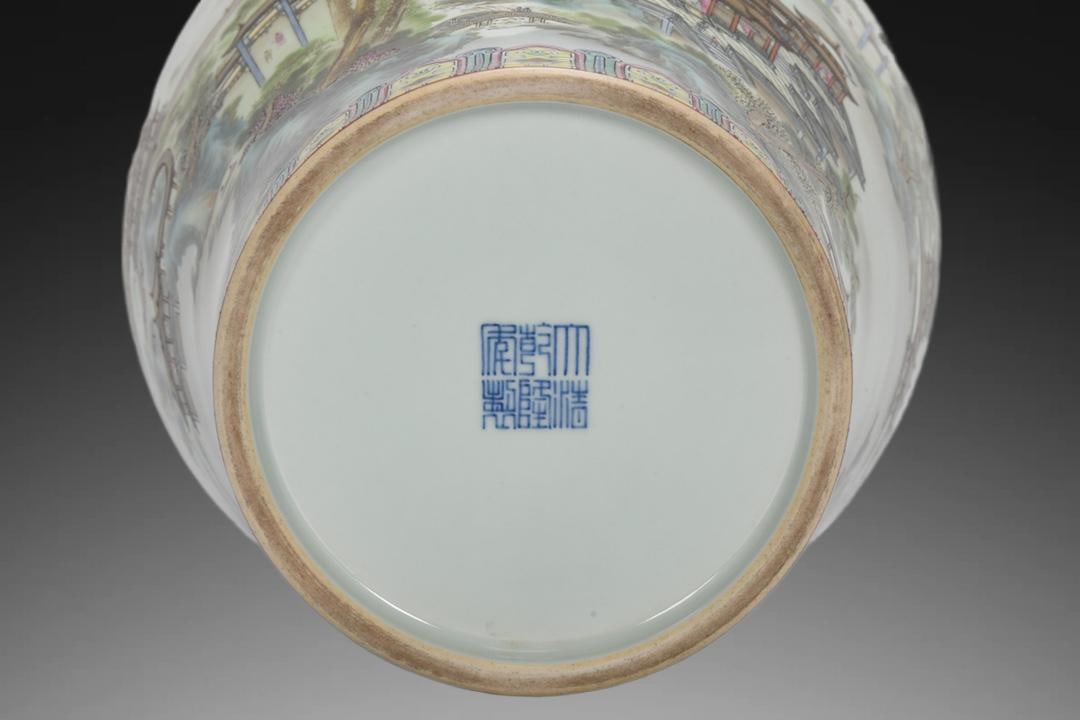 A Exquisite Enamel Landscape Pattern Vase - 8