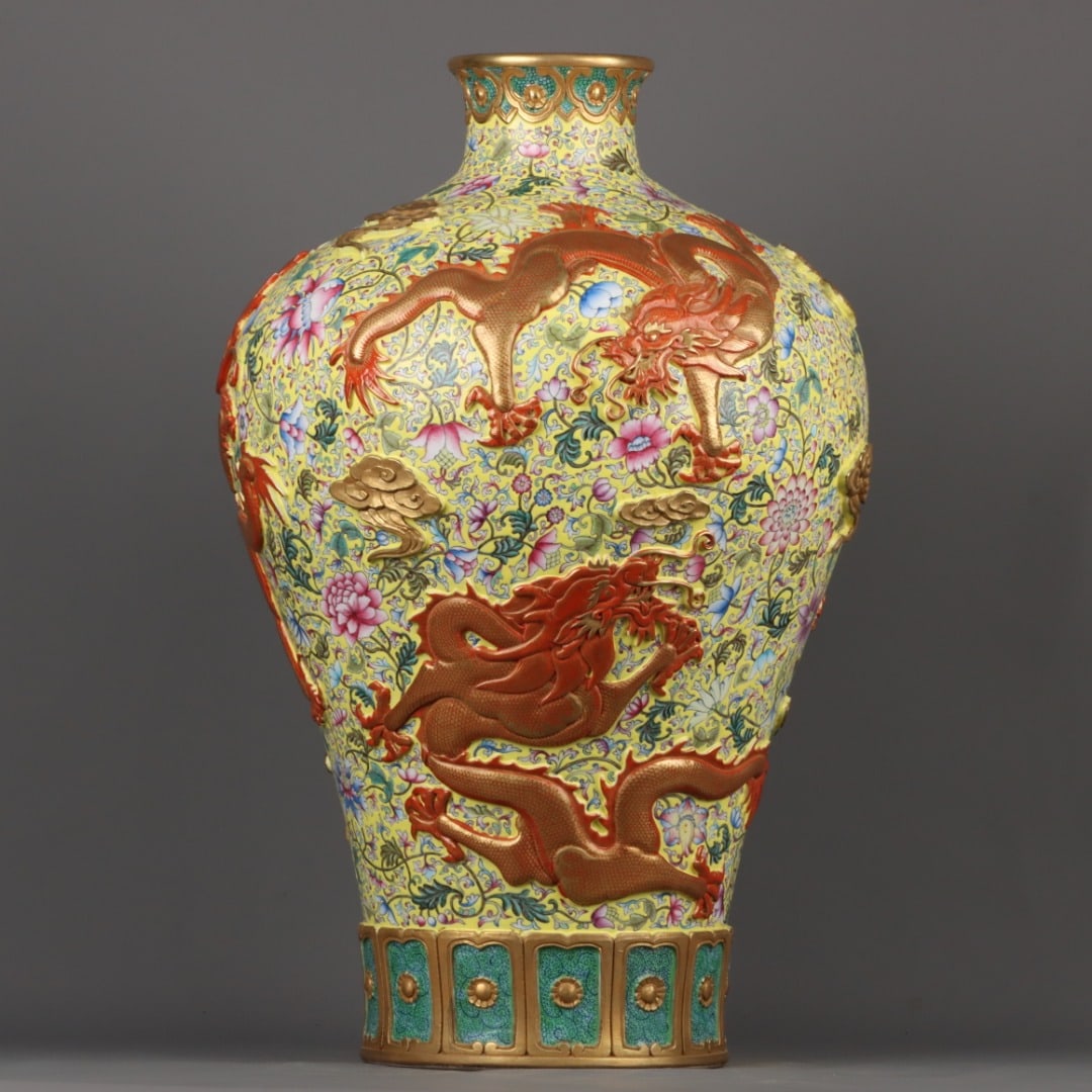 A Exquisite Enamel Gilt Dragon Pattern Vase - 2