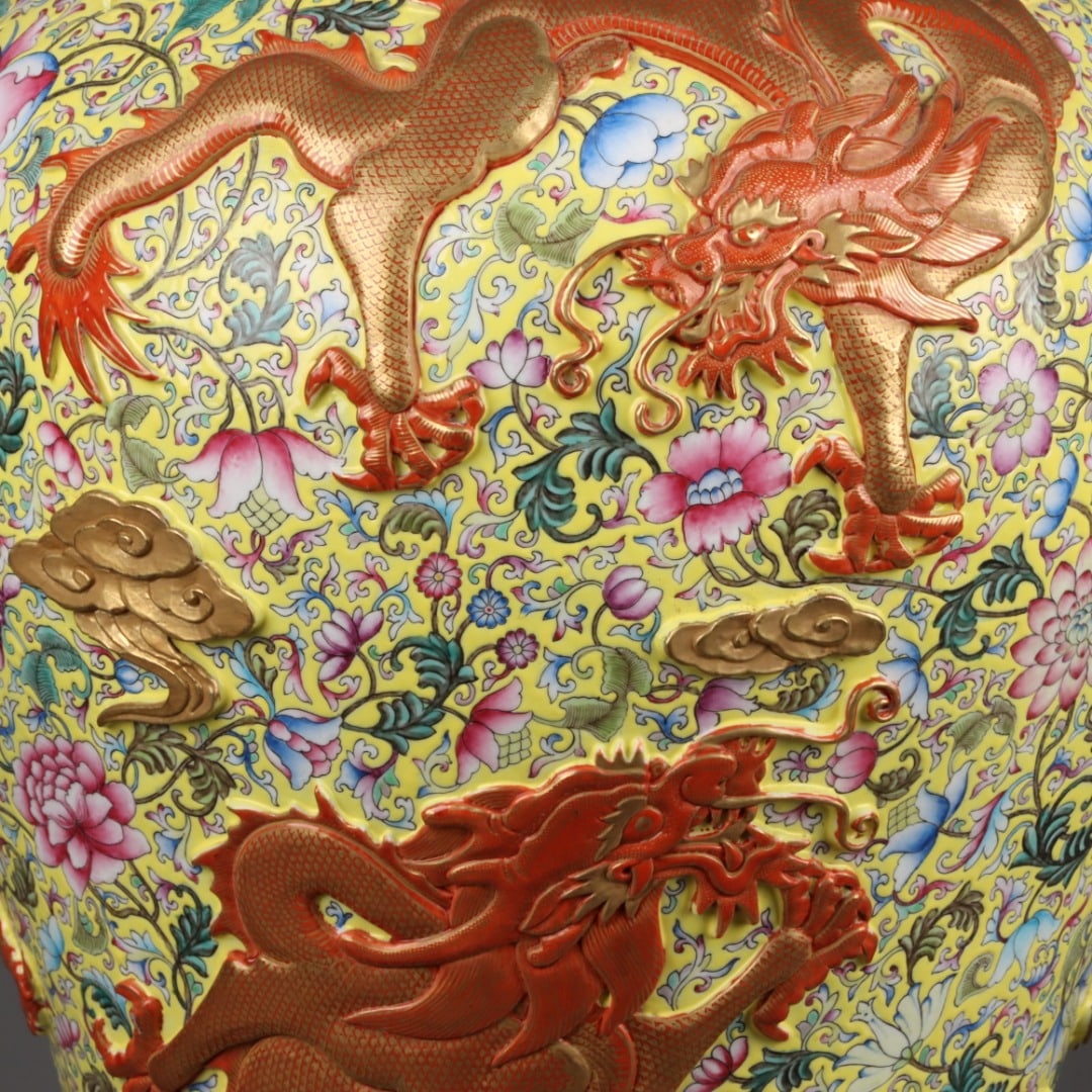 A Exquisite Enamel Gilt Dragon Pattern Vase - 7