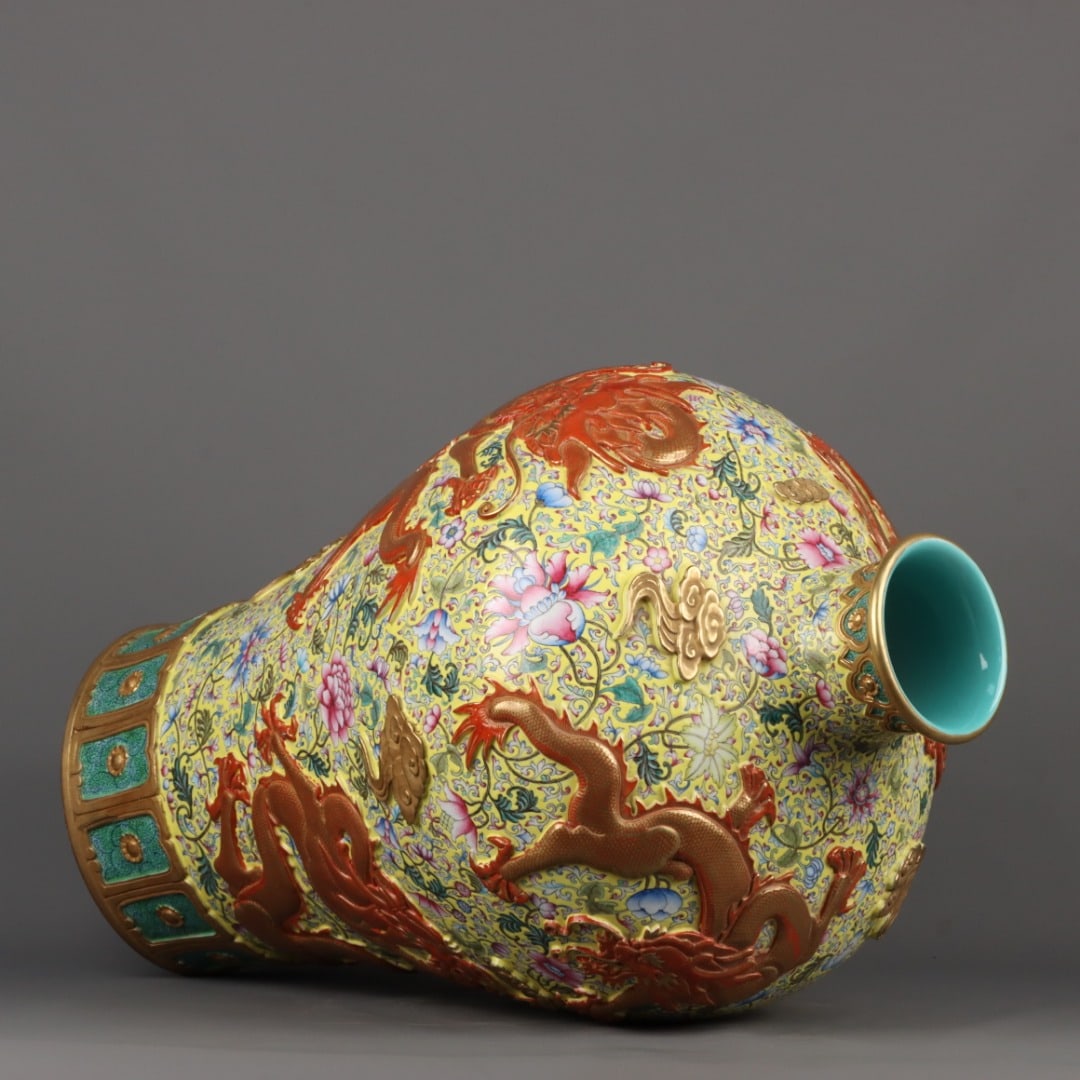 A Exquisite Enamel Gilt Dragon Pattern Vase - 8