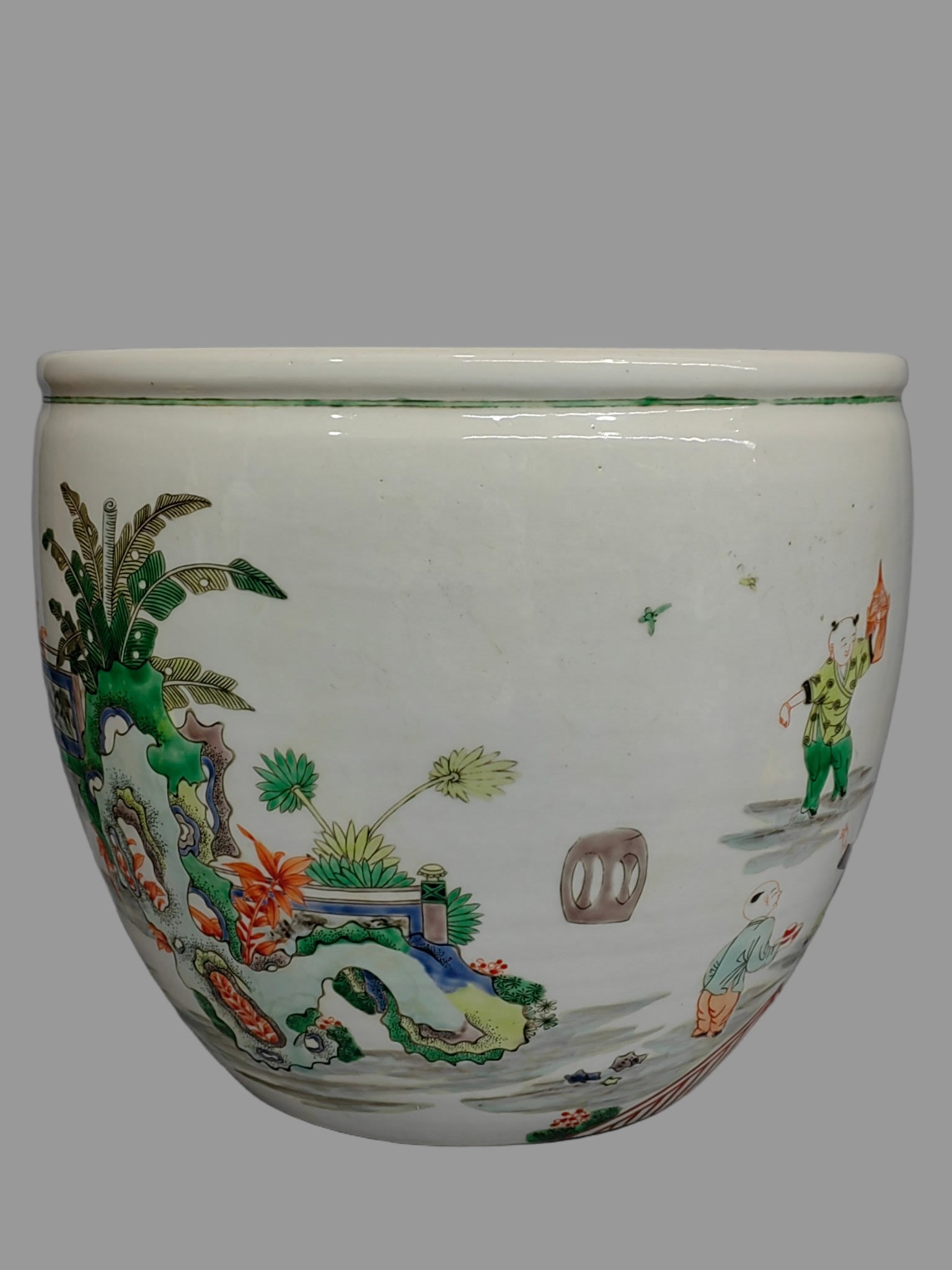 A Exquisite Doucai Figures Pattern Vat - 5