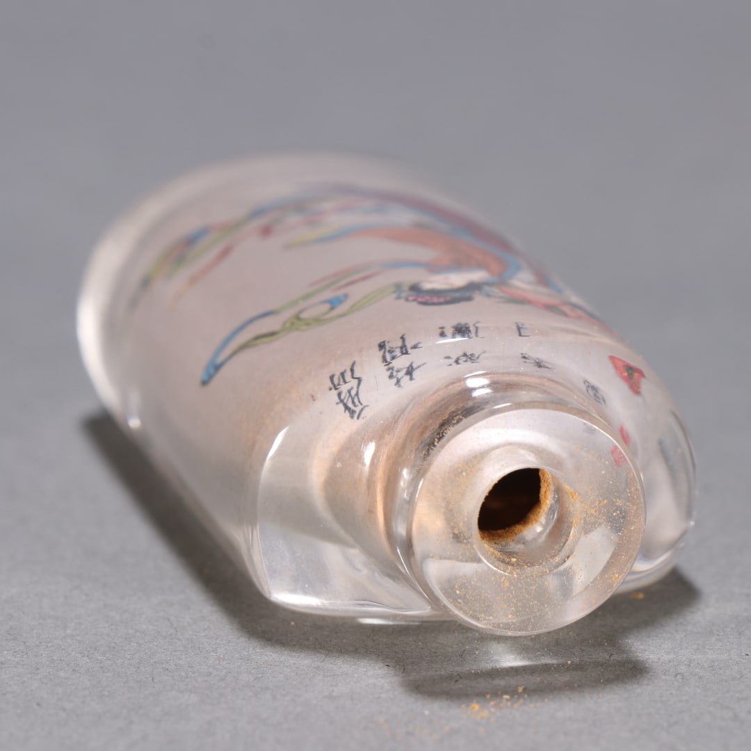 A Exquisite Crystal Figures Pattern Snuff Bottle - 8