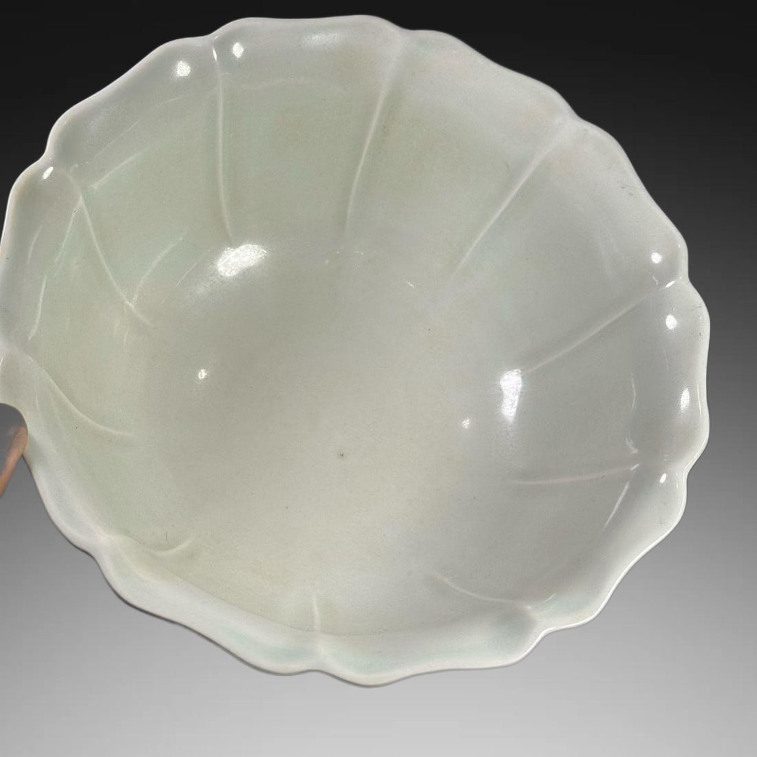 A Exquisite Ruby Red Glazed Melon Ribbed Bowl - 2