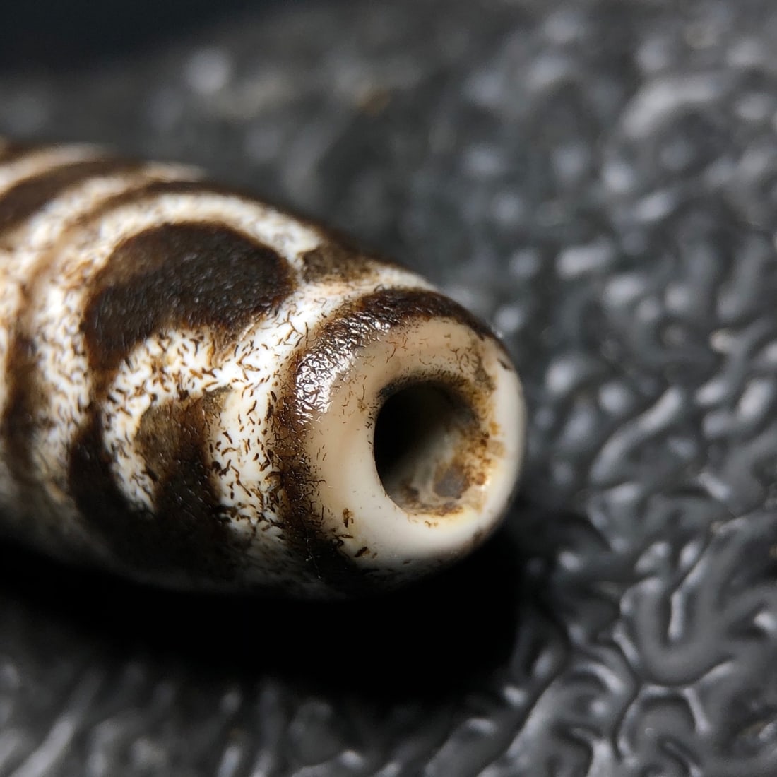 A Exquisite Two-Eye Dzi bead - 7