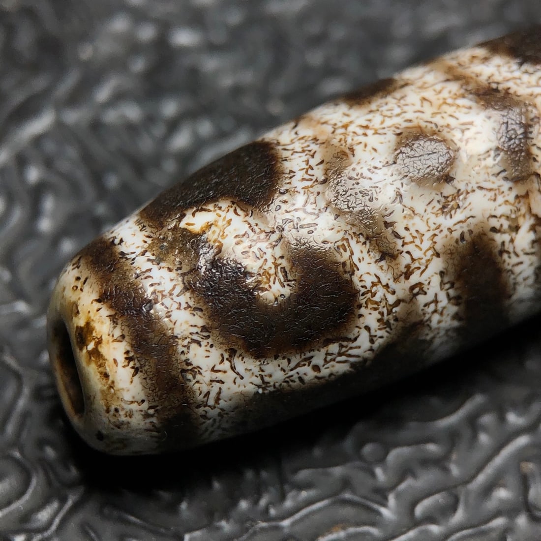 A Exquisite Two-Eye Dzi bead - 8