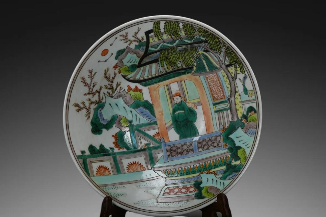 A Exquisite Tang Tri-Color Glazed Pottery Buffalo Ornament: An Exquisite Wucai Figures Pattern Bowl,Qing Dynasty, China,Kangxi Six-character Mark,Size:2.8inx9.4in 五彩人物纹碗,中国清代,康熙