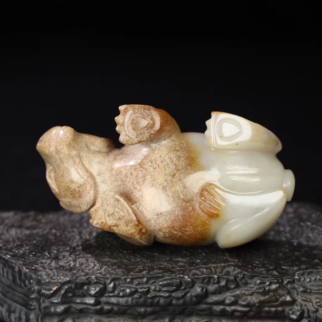 An Exquisite Hotan Jade Bear Ornament - 8