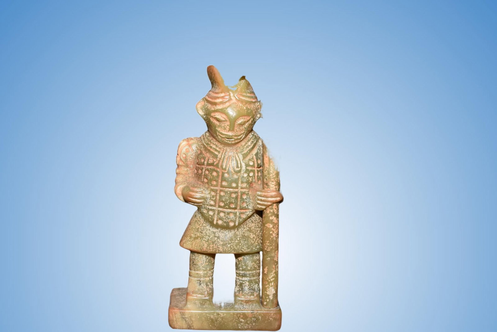 A Exquisite Blue and White Famille-Rose Painted Gold Character and Story Pattern Vase with Poem and: An Exquisite Hotan Jade Terracotta Army,Ancient Time,China,Size:3.9inx5.9in,Weight:1010g 和田玉兵马俑,远古时期