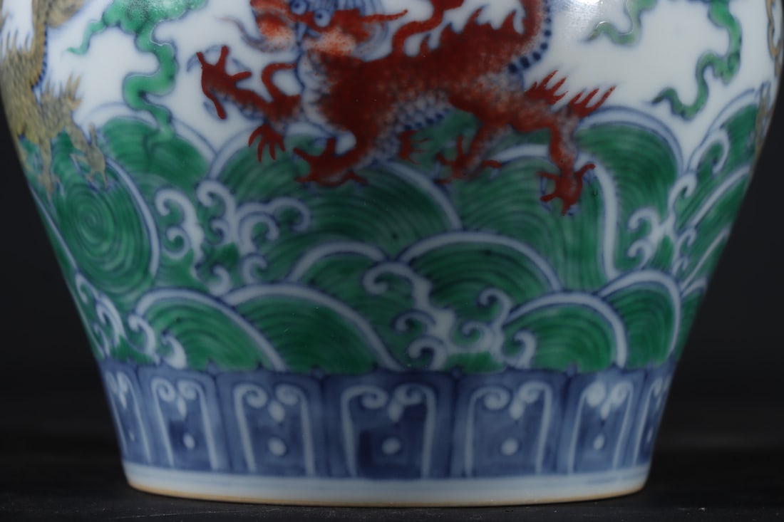 An Exquisite Doucai Auspicious Beast Pattern Jar - 3