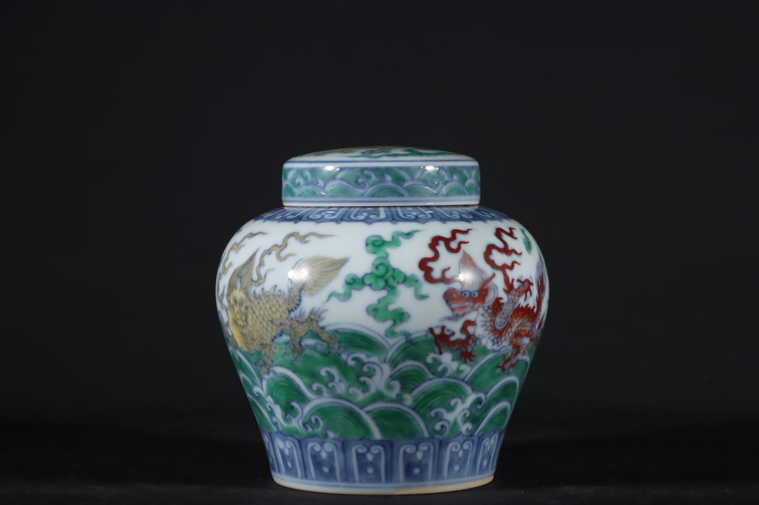 An Exquisite Doucai Auspicious Beast Pattern Jar - 5