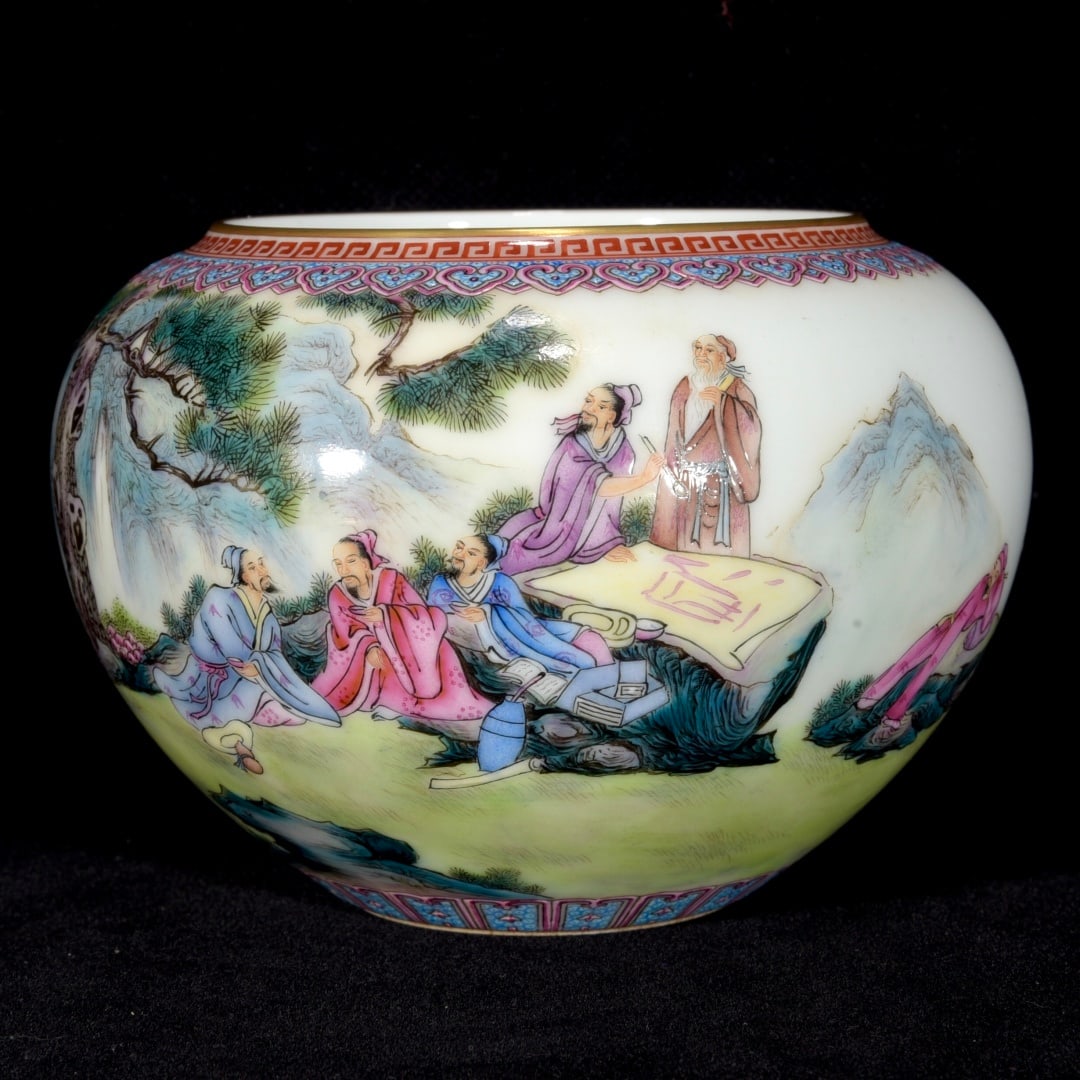 An Exquisite Enamel Character and Story Pattern Vat: An Exquisite Enamel Character and Story Pattern Vat,Qing Dynasty, China,Yongzheng Four-character Mark,Size:3.9inx5.5in 珐琅彩人物故事纹缸,中