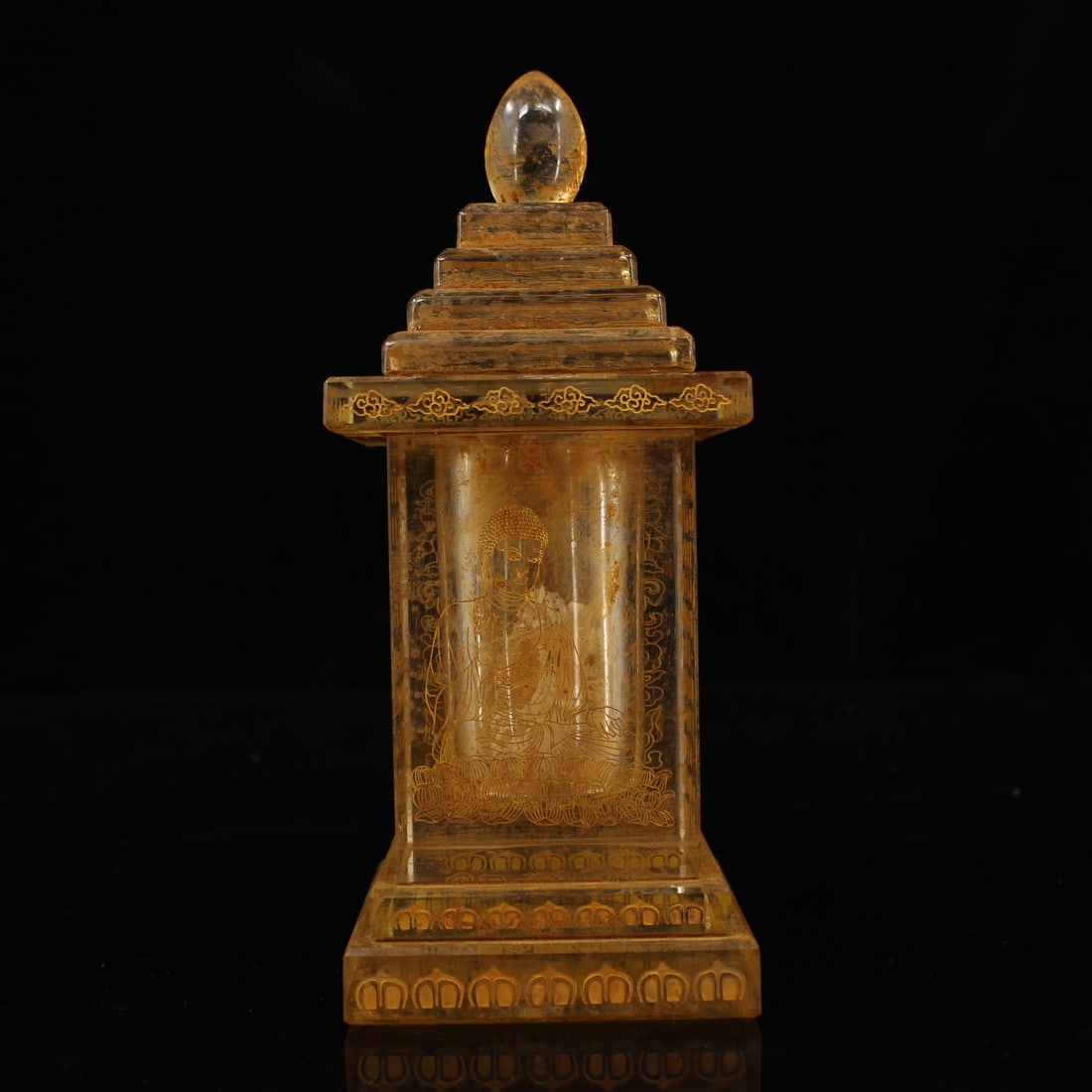 A Exquisite Bronze Beast-Ears Jar: An Exquisite Crystal Painted Gold Stupa,Tang Dynasty, China,Zhenguan Four-character Mark,Size:7.5inx3.1in,Weigh:1250g 水晶描金舍利塔,中国唐&