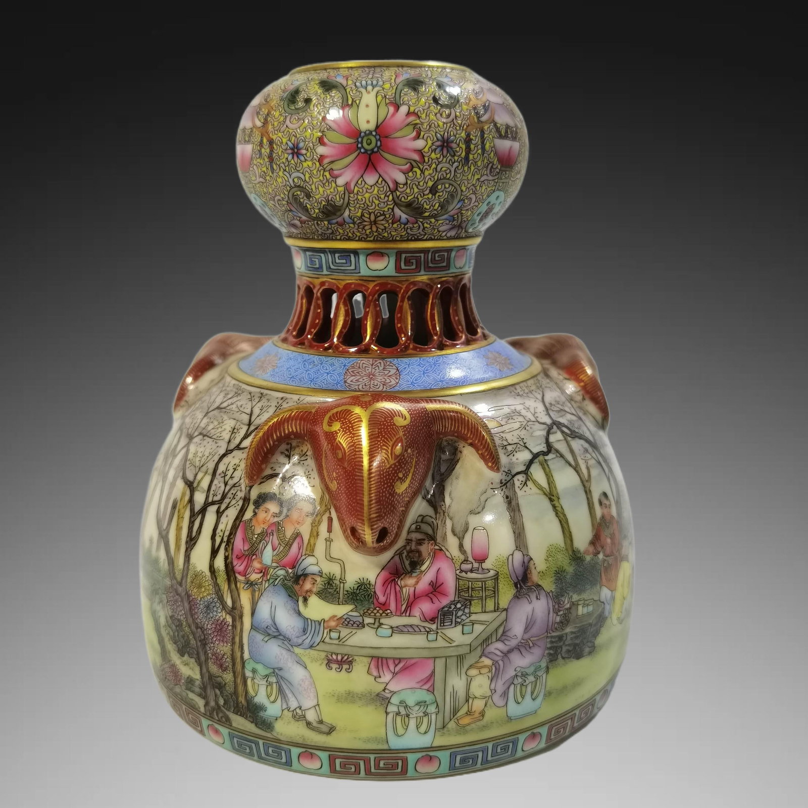 A Exquisite Enamel Lotus Pattern Double-Ears and Tripod Censer: An Exquisite Enamel Painted Gold Figures Sheep-Ears Vase,Qing Dynasty, China,Qianlong Six-character Mark,Size:6.1inx1.7inx4.9in 珐琅彩描金人物羊耳