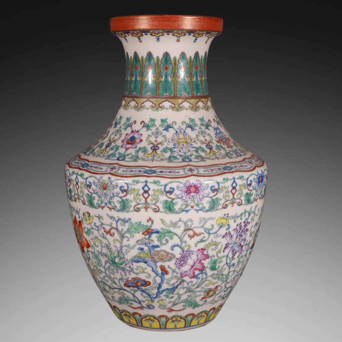 A Exquisite Hotan Jade Rabbit (1 of 9)