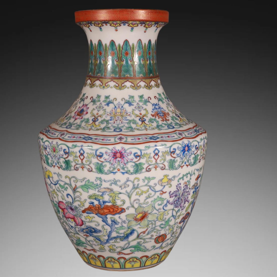 An Exquisite Blue and White Doucai Lotus Pattern Vase - 6