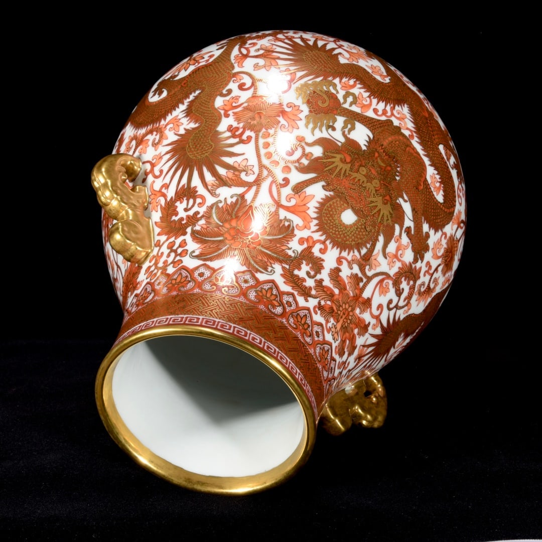 A Exquisite Ruby Red-Glazed Figures Pattern Vase - 8