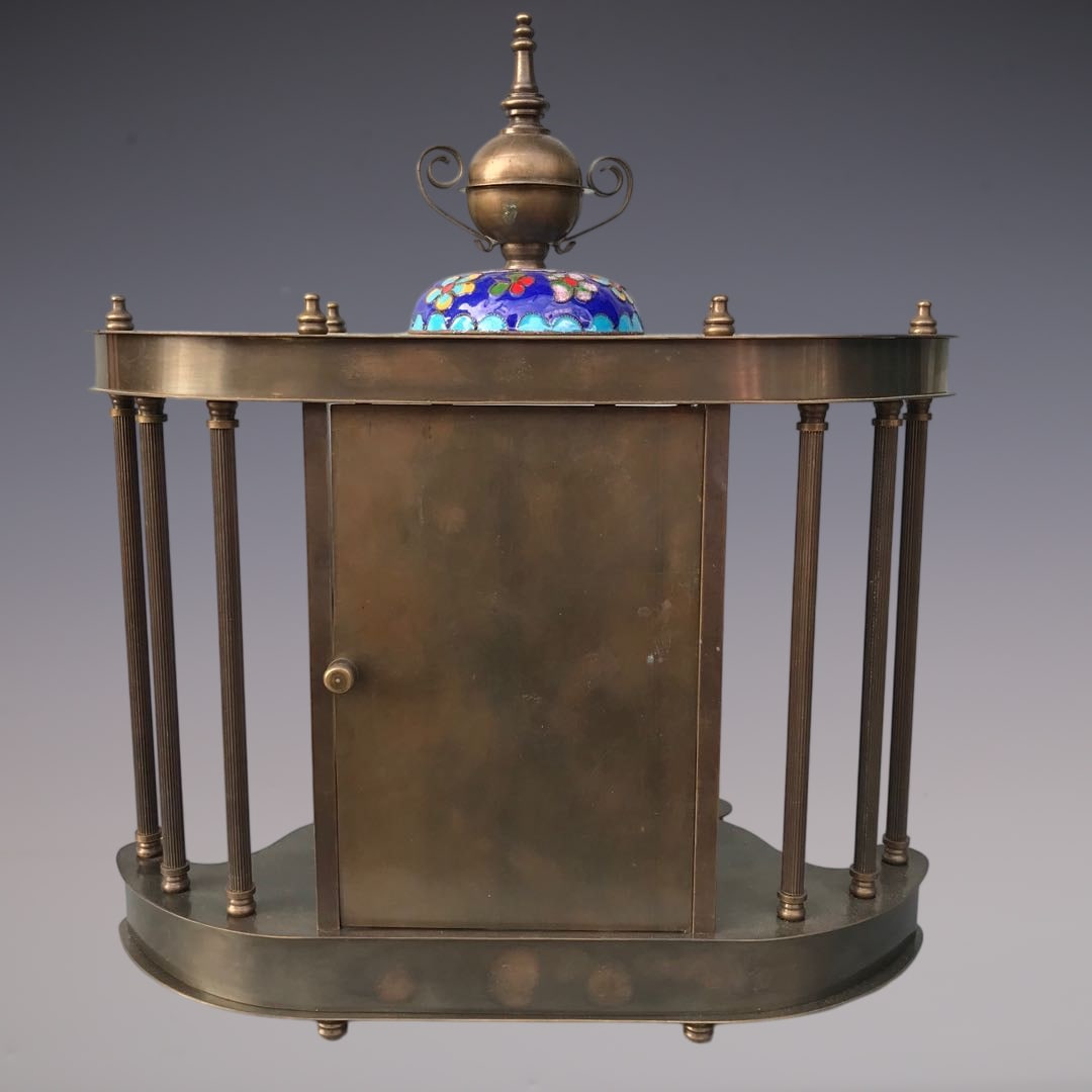 An Exquisite Bronze Lotus Pattern Clock - 4