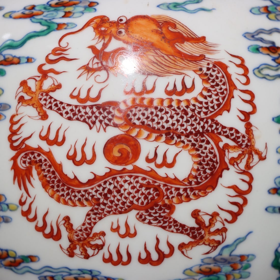 An Exquisite Doucai Dragon Pattern Jar - 3