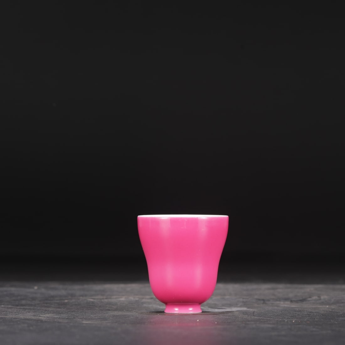 An Exquisite Ruby Red-Glazed Cup - 2