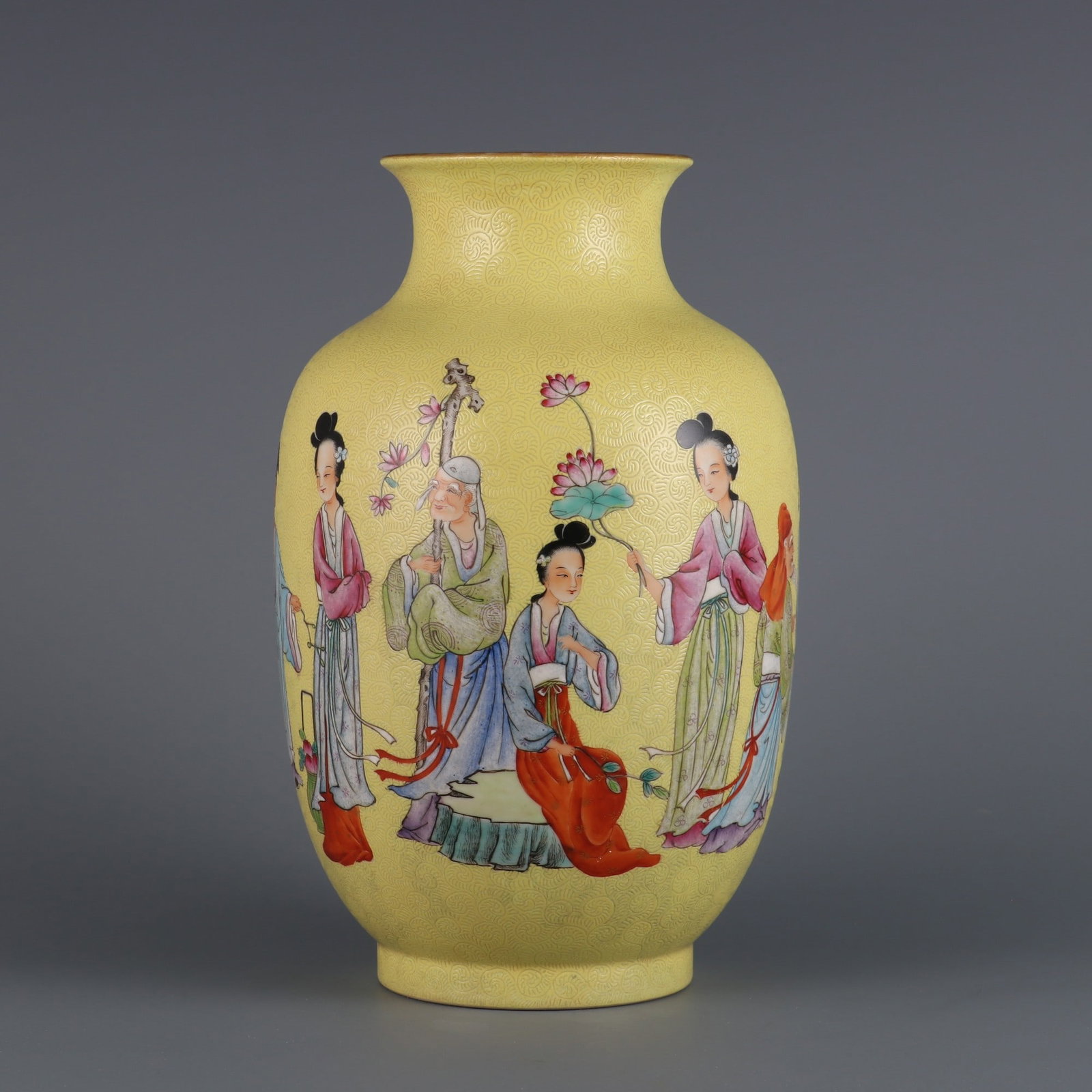 An Exquisite Famille-Rose Yellow Ground Character and Story Pattern Vase: An Exquisite Famille-Rose Yellow Ground Character and Story Pattern Vase,Qing Dynasty,China,Daoguang Six-character Mark,Size:9.1inx3.3in,粉彩黄地人物故事