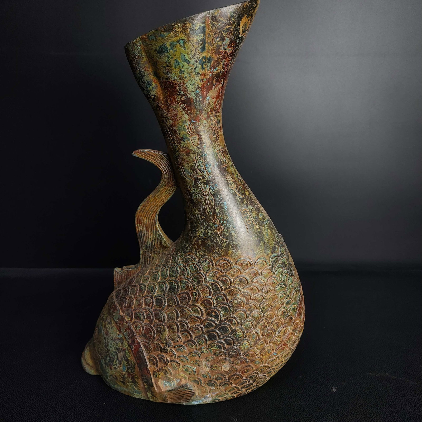 An Exquisite Bronze Fish Pattern Vase,With Inscription: An Exquisite Bronze Fish Pattern Vase,With Inscription,the Warring States period in