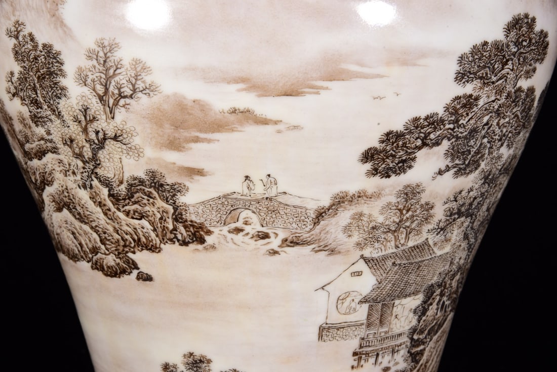 An Exquisite Ruby Red-Glazed Ink Color Landscape Pattern Vase - 5